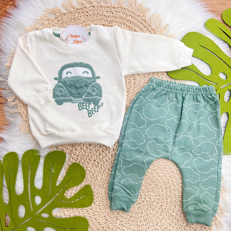 Conj. Casaco Fusquinha e Calça de Moletom - Off White e Verde